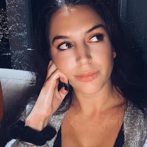 Meet your Posher, Jillian